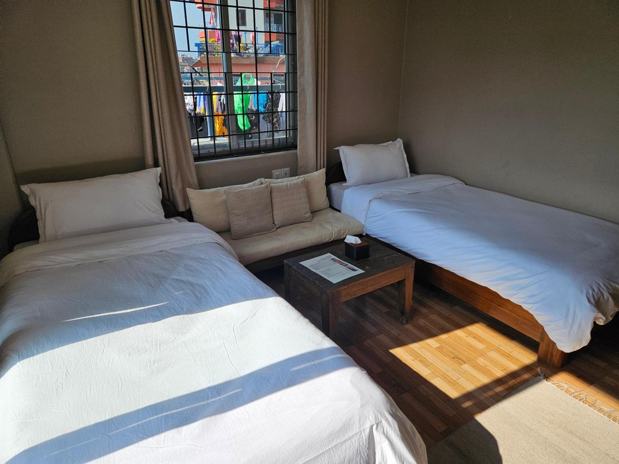 Hotel Blossom Ποκάρα Εξωτερικό φωτογραφία