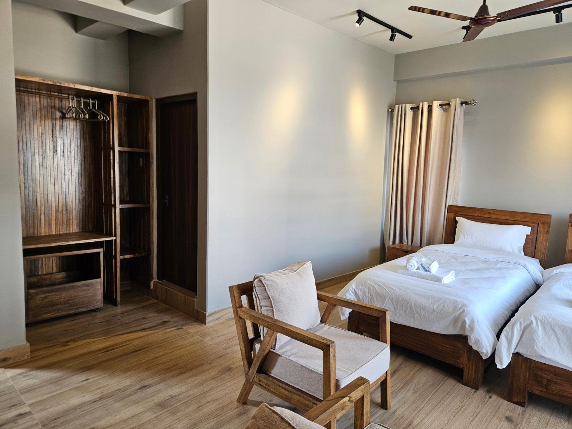 Hotel Blossom Ποκάρα Εξωτερικό φωτογραφία
