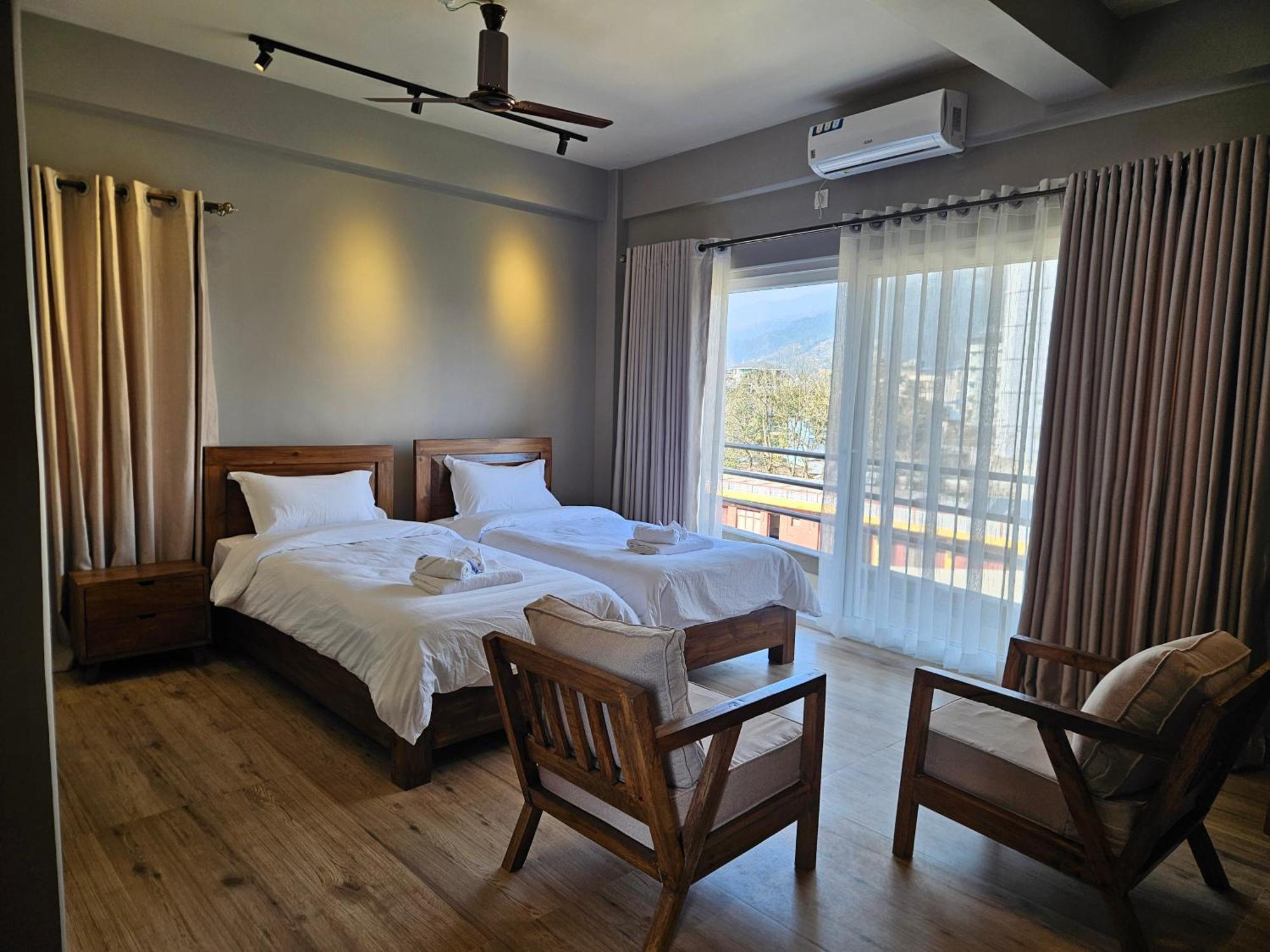 Hotel Blossom Ποκάρα Εξωτερικό φωτογραφία