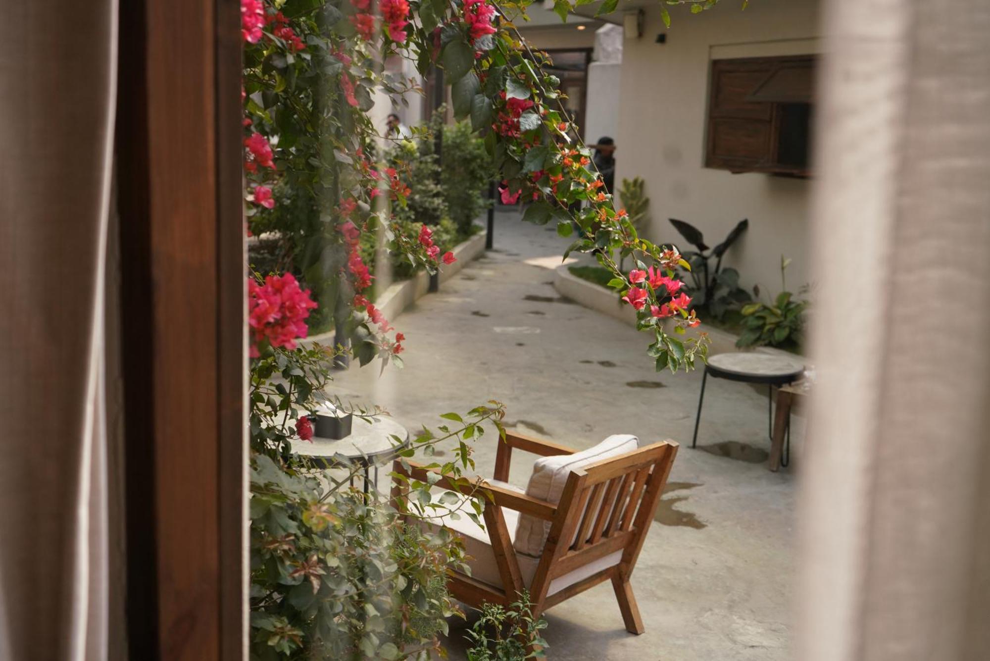 Hotel Blossom Ποκάρα Εξωτερικό φωτογραφία